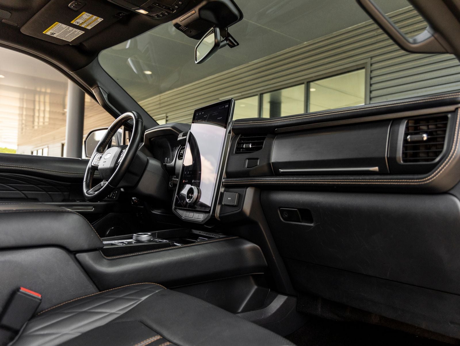 2022 Ford Expedition Max Platinum