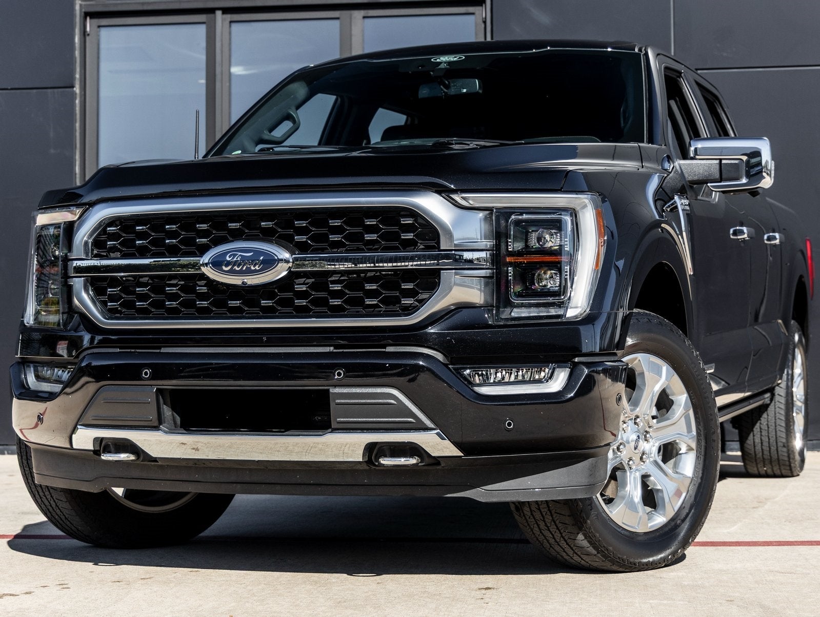 2022 Ford F-150 Platinum