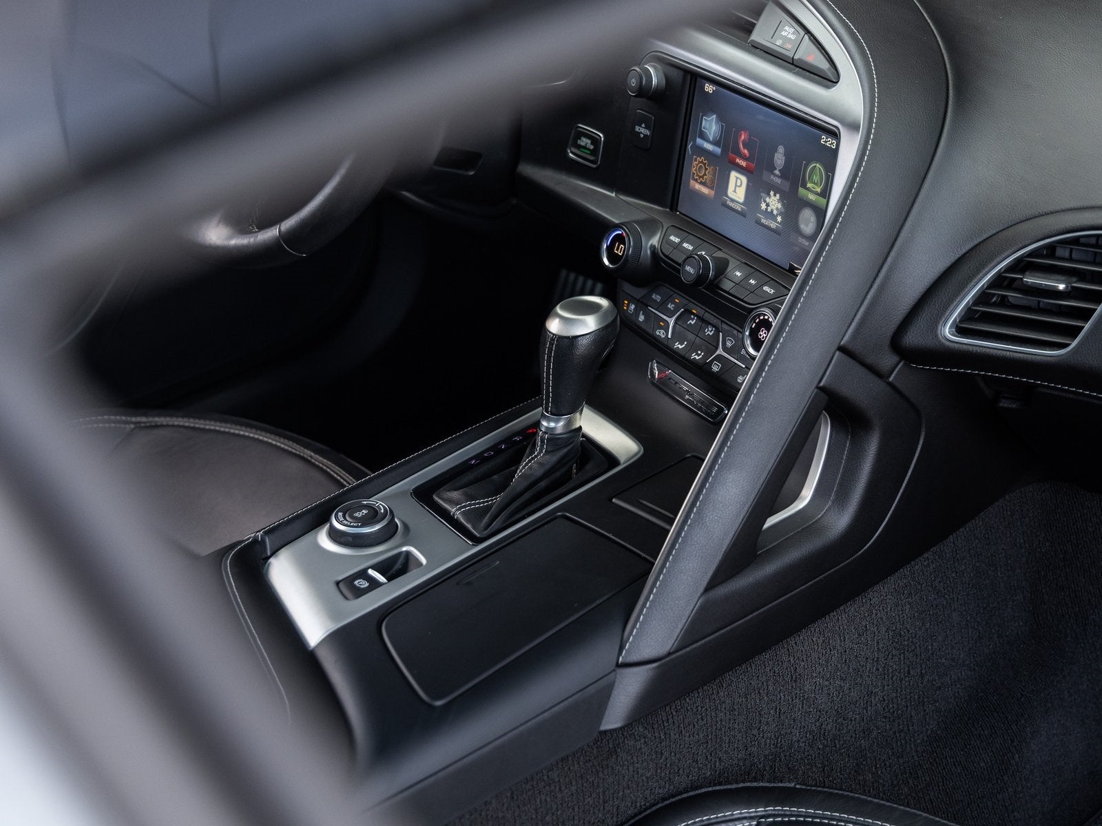 2014 Chevrolet Corvette Stingray 2LT