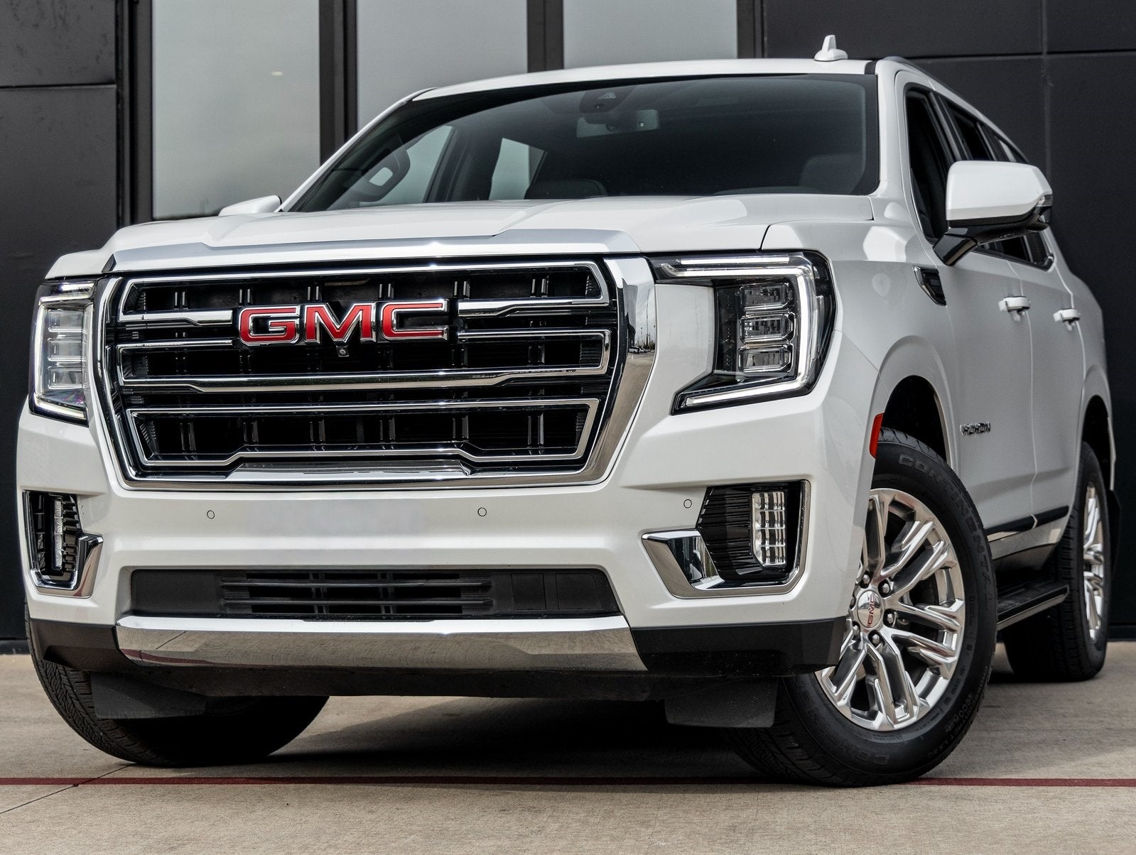 2022 GMC Yukon SLT