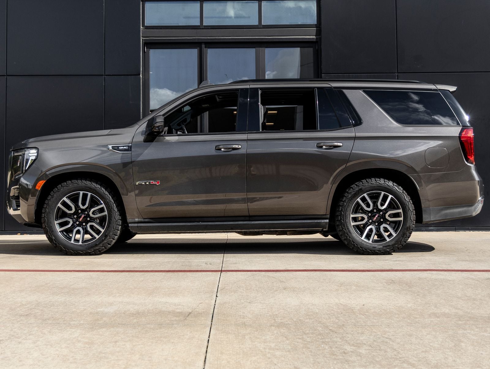 2021 GMC Yukon AT4