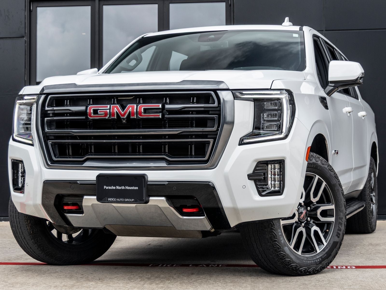 2024 GMC Yukon XL AT4