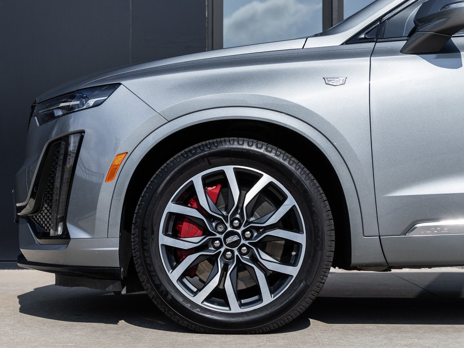 2023 Cadillac XT6 Sport