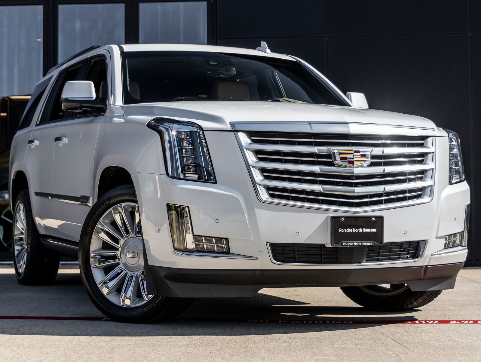 2019 Cadillac Escalade Platinum Edition