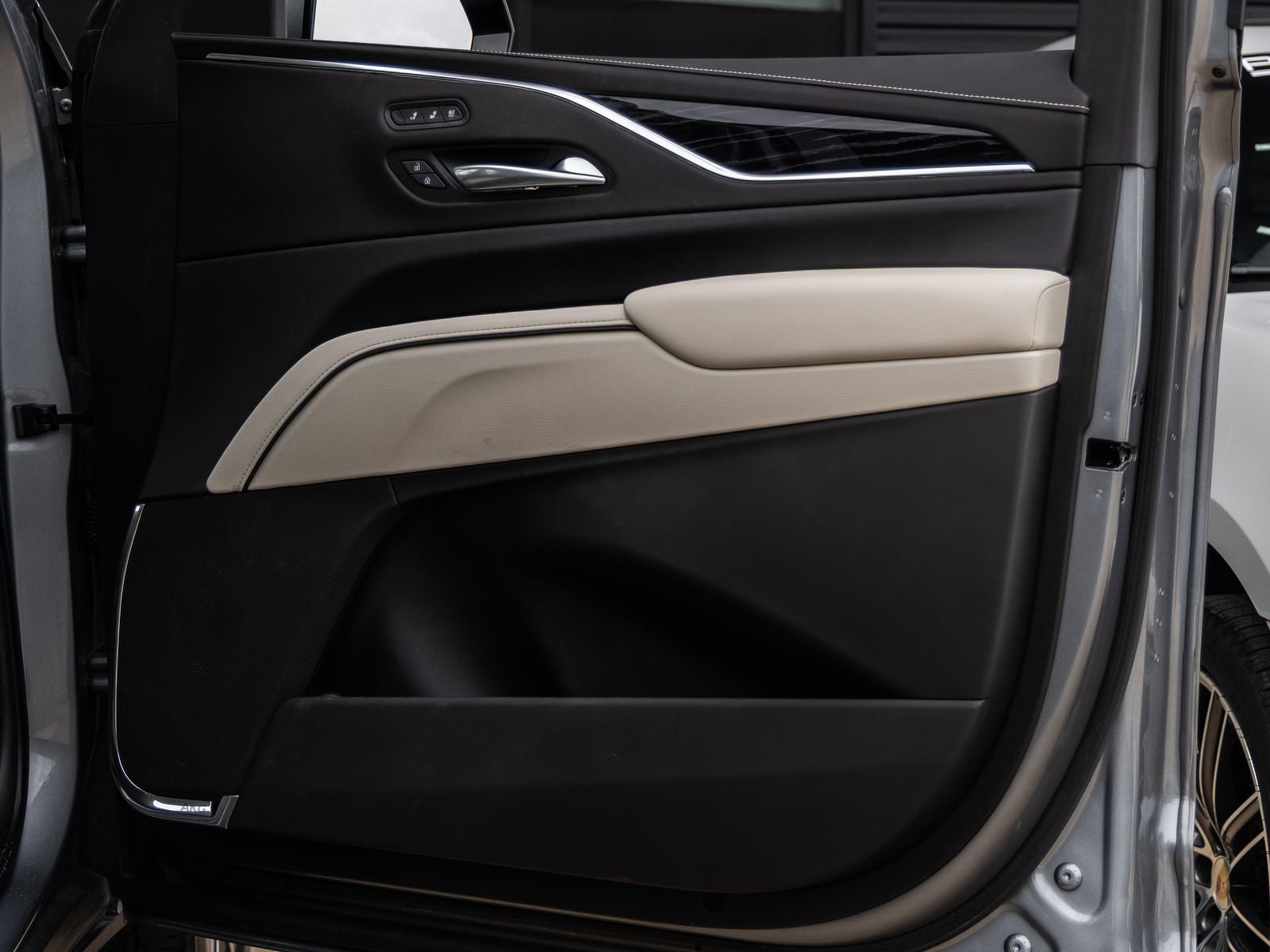 2022 Cadillac Escalade ESV Sport