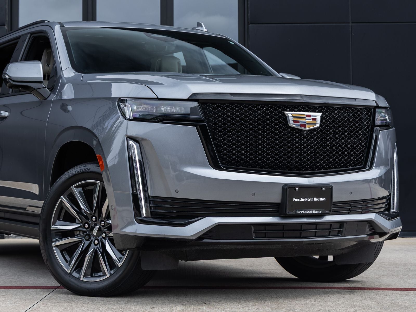 2022 Cadillac Escalade ESV Sport