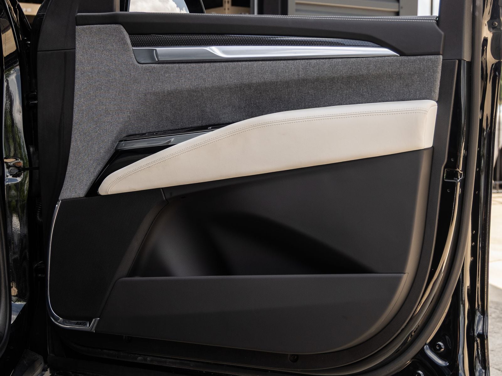 2025 Cadillac Escalade ESV V-Series