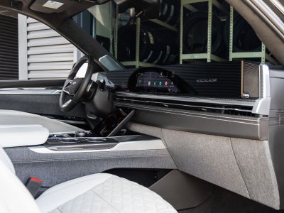 2025 Cadillac Escalade ESV V-Series