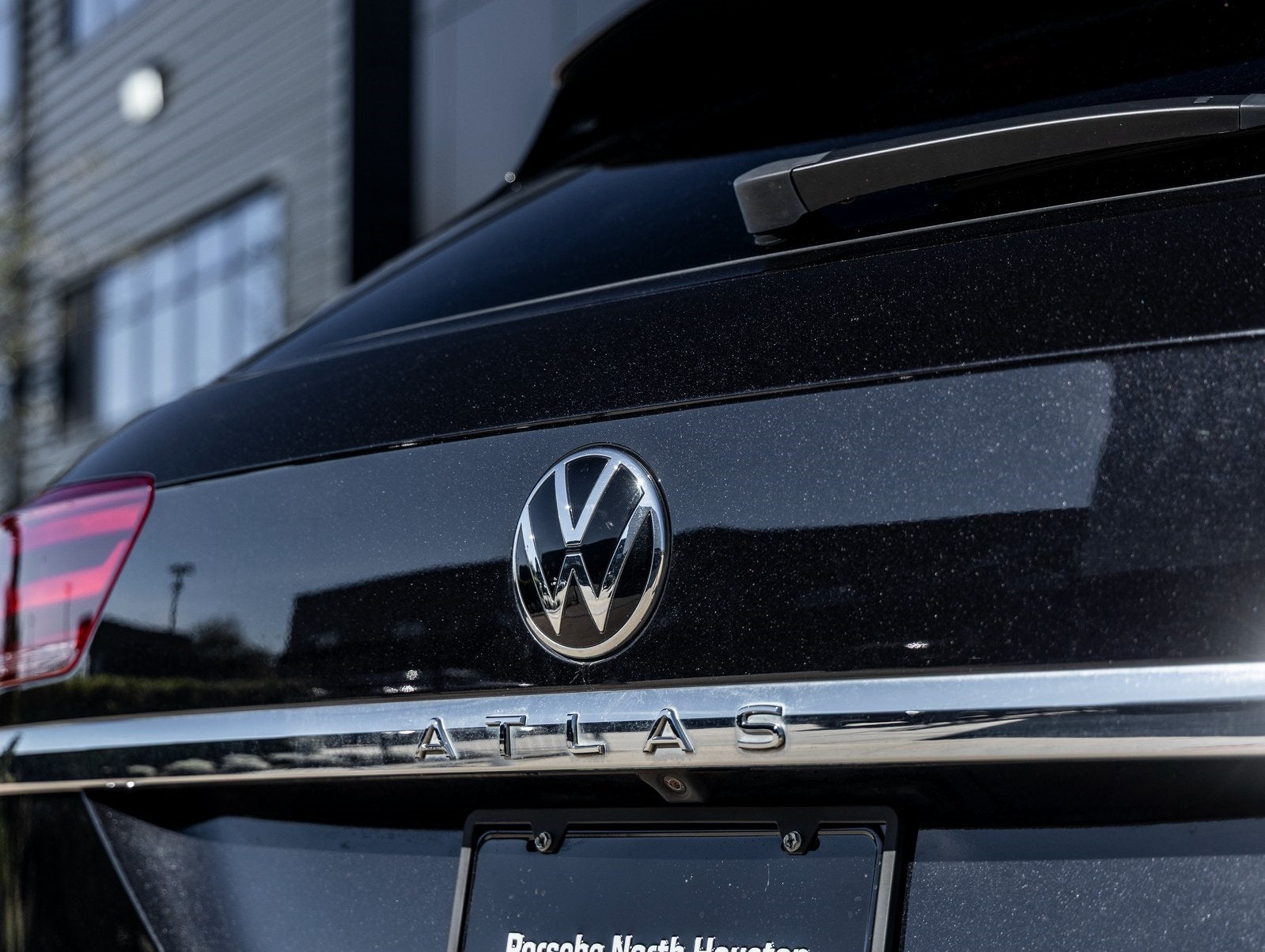 2021 Volkswagen Atlas Cross Sport 3.6L V6 SE w/Technology R-Line