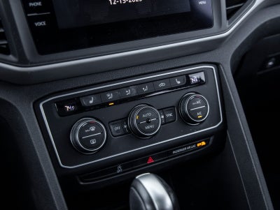 2021 Volkswagen Atlas Cross Sport 3.6L V6 SE w/Technology R-Line