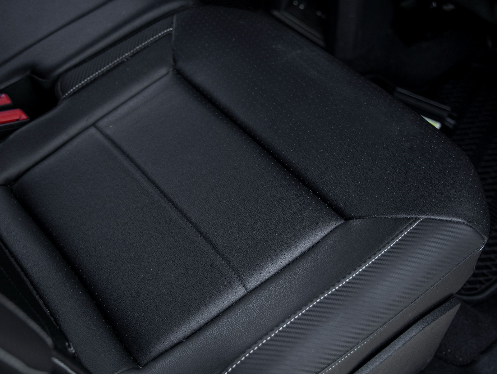 2021 Volkswagen Atlas Cross Sport 3.6L V6 SE w/Technology R-Line