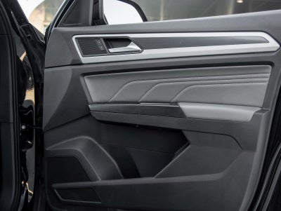 2021 Volkswagen Atlas Cross Sport 3.6L V6 SE w/Technology R-Line