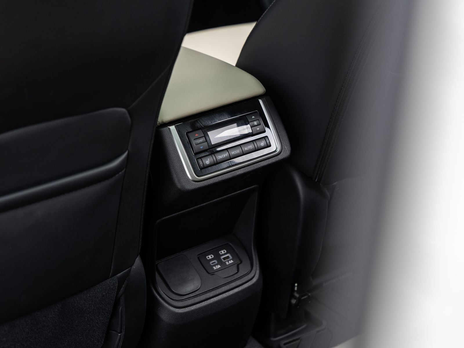 2025 Subaru Ascent Limited
