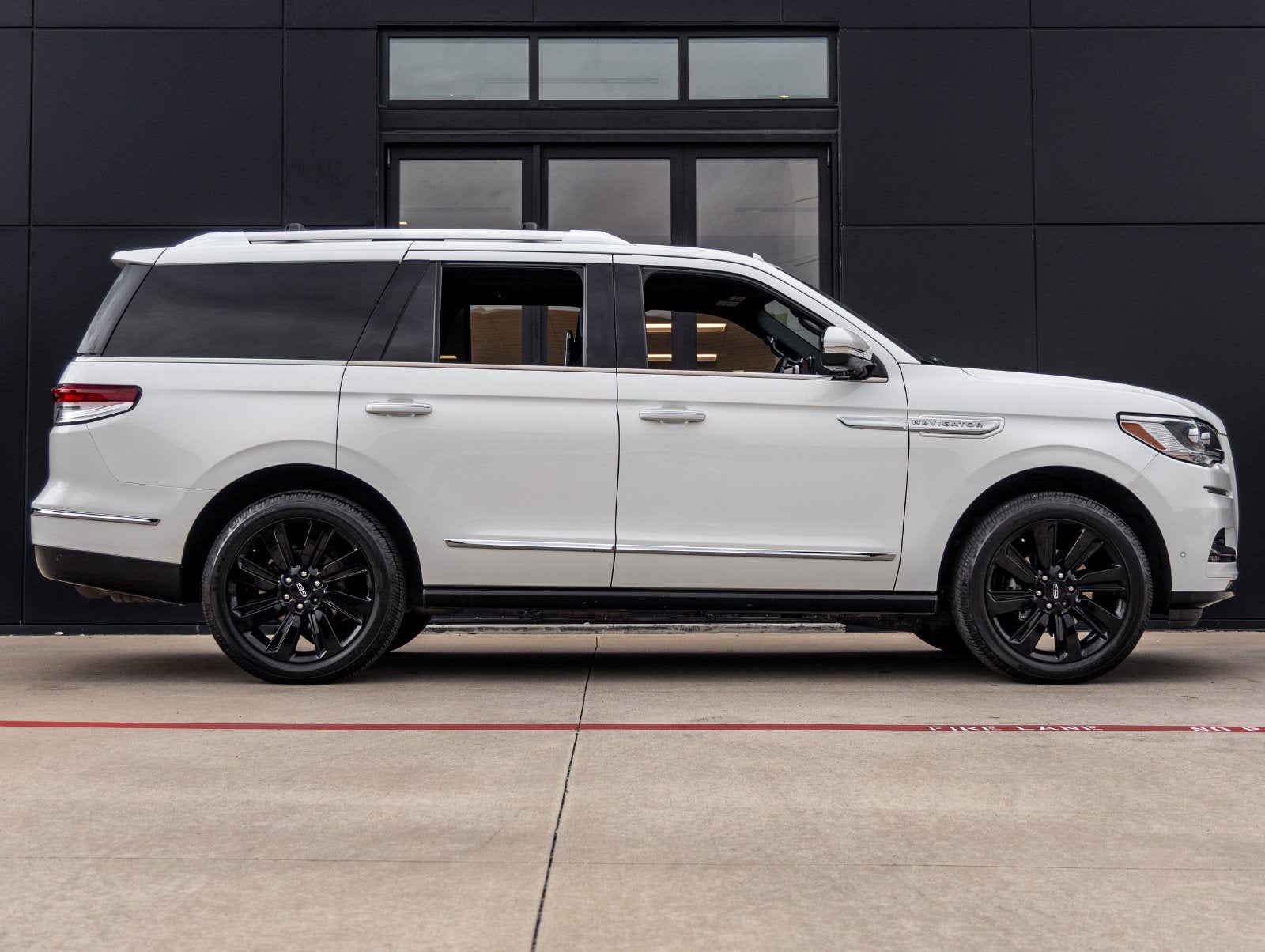 2023 Lincoln Navigator Reserve