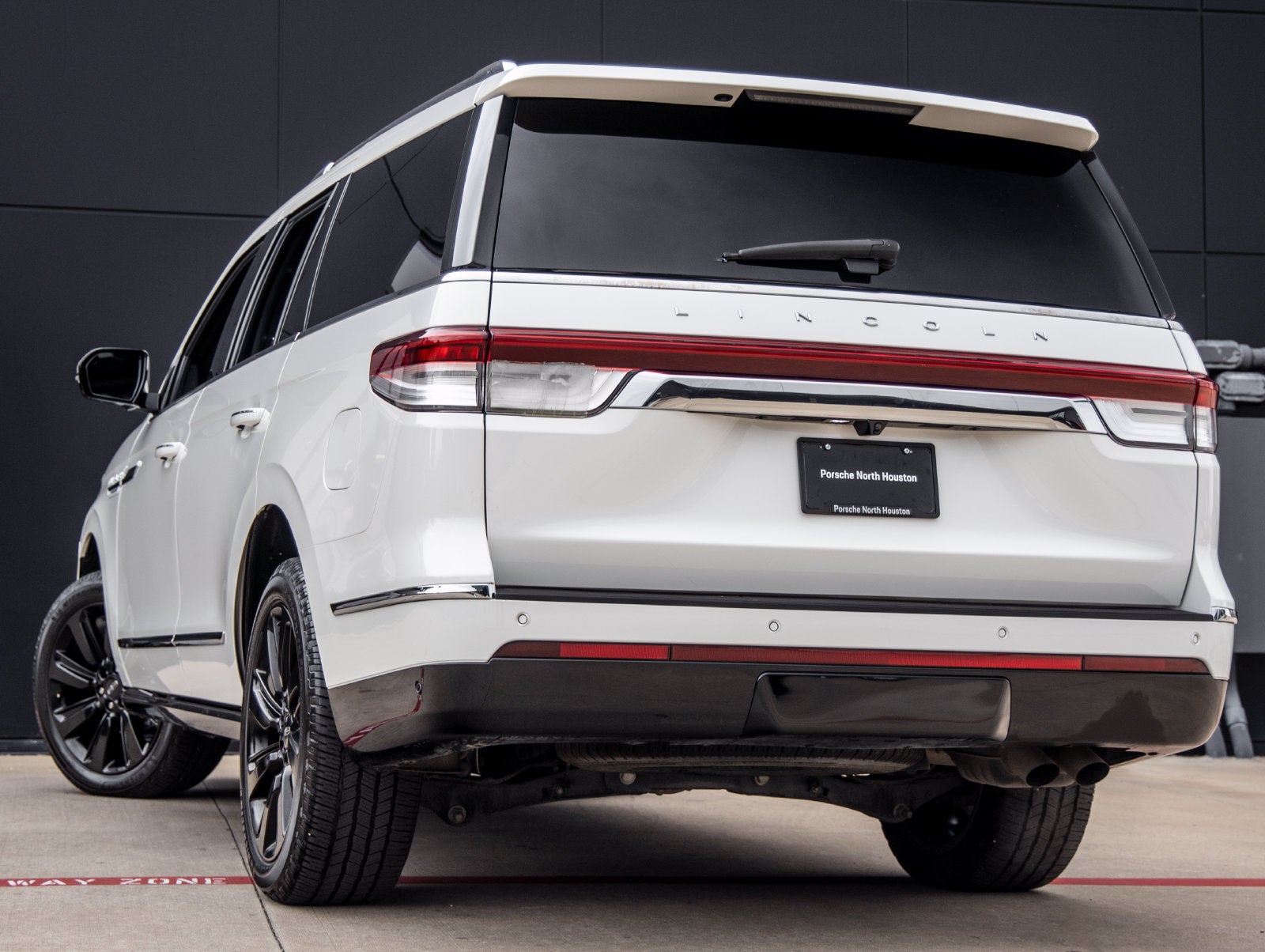 2023 Lincoln Navigator Reserve