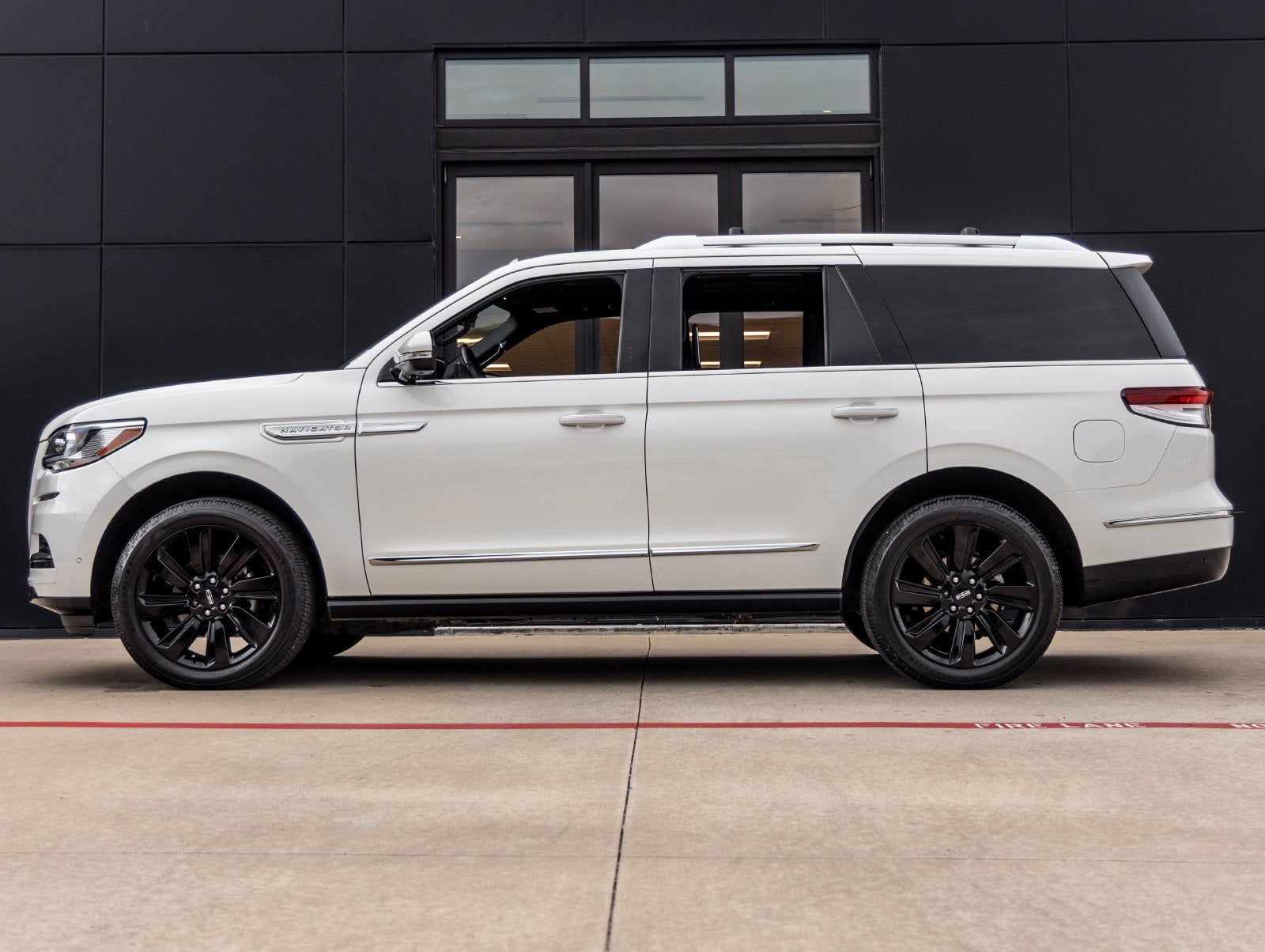2023 Lincoln Navigator Reserve