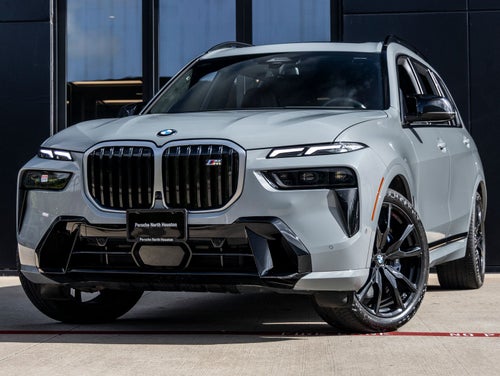 2025 BMW X7 M60i
