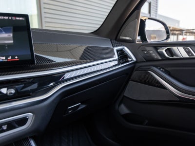 2025 BMW X5 M60i