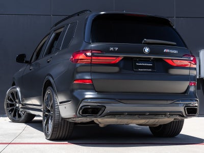 2021 BMW X7 M50i