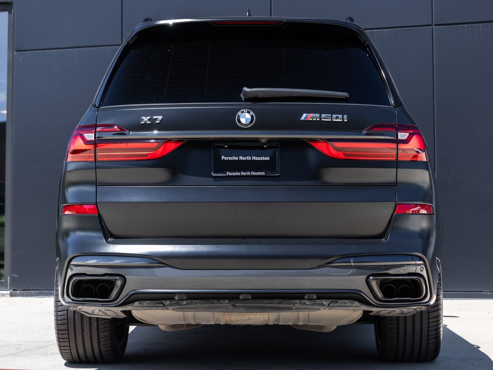 2021 BMW X7 M50i