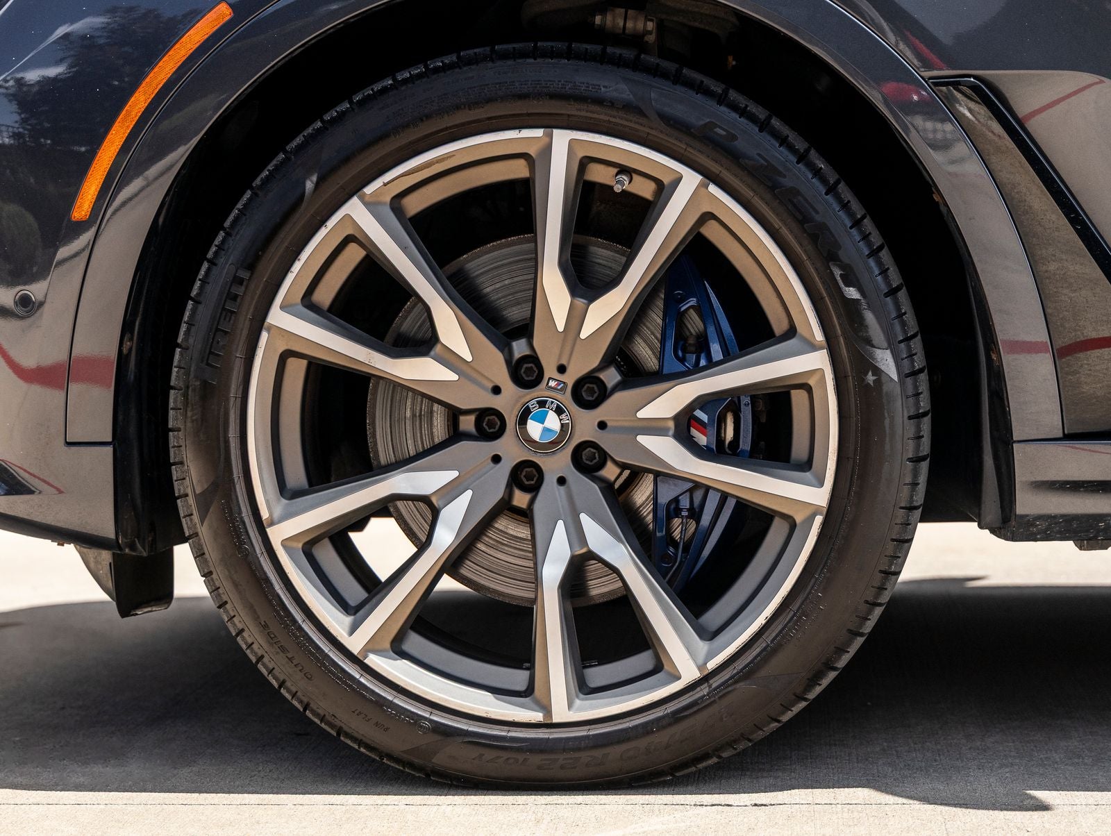 2020 BMW X7 M50i