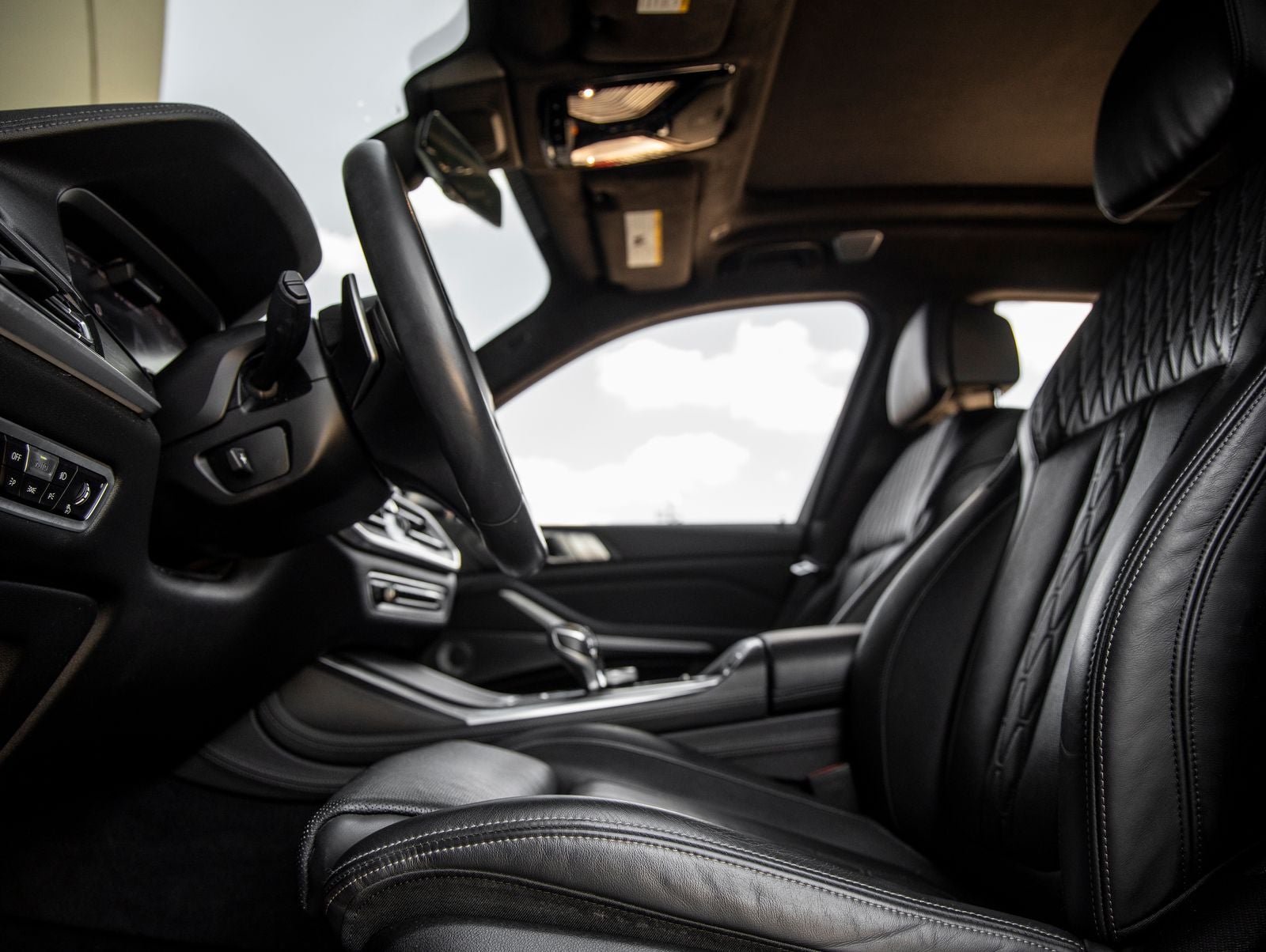 2020 BMW X7 M50i