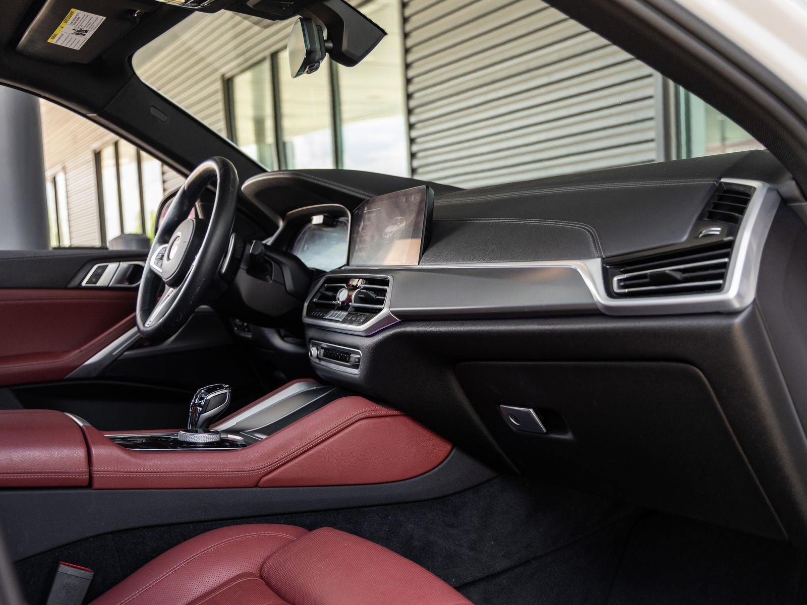 2022 BMW X6 xDrive40i
