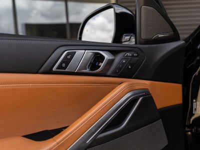 2021 BMW X6 M50i