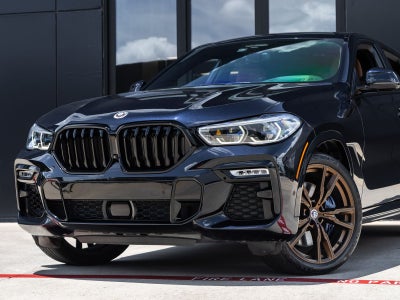 2021 BMW X6 M50i