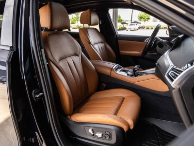 2021 BMW X6 M50i