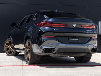 2021 BMW X6 M50i