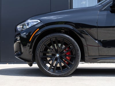 2021 BMW X6 M50i