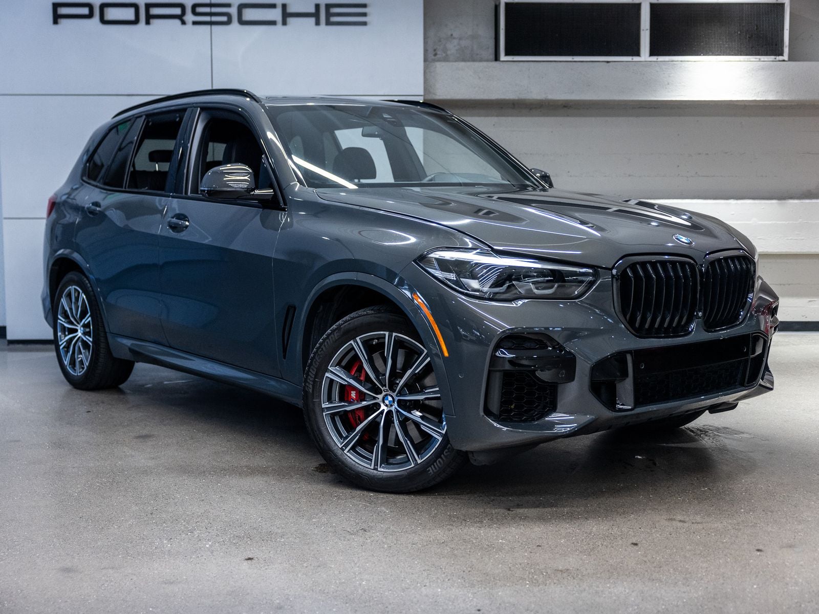 2023 BMW X5 M50i