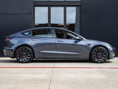 2023 Tesla Model 3 Performance