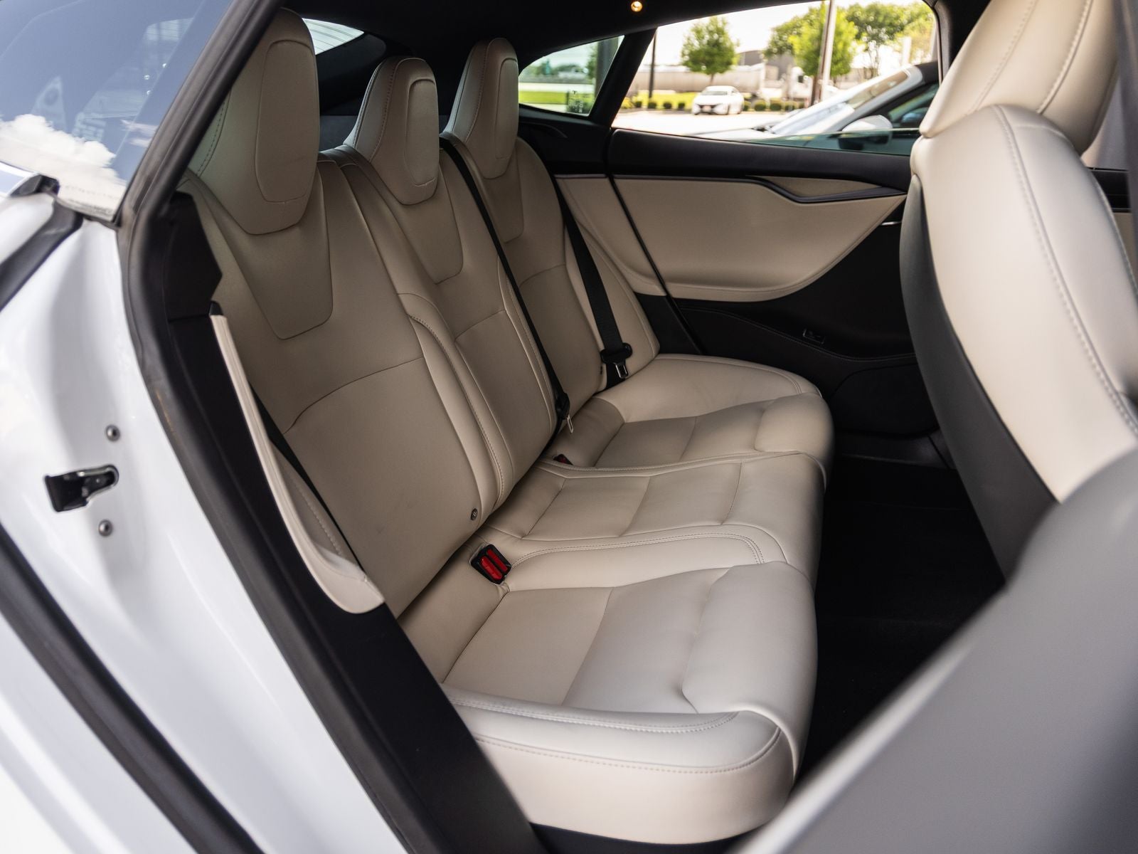 2020 Tesla Model S Long Range