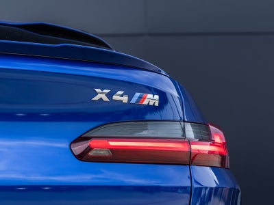 2025 BMW X4 M Base