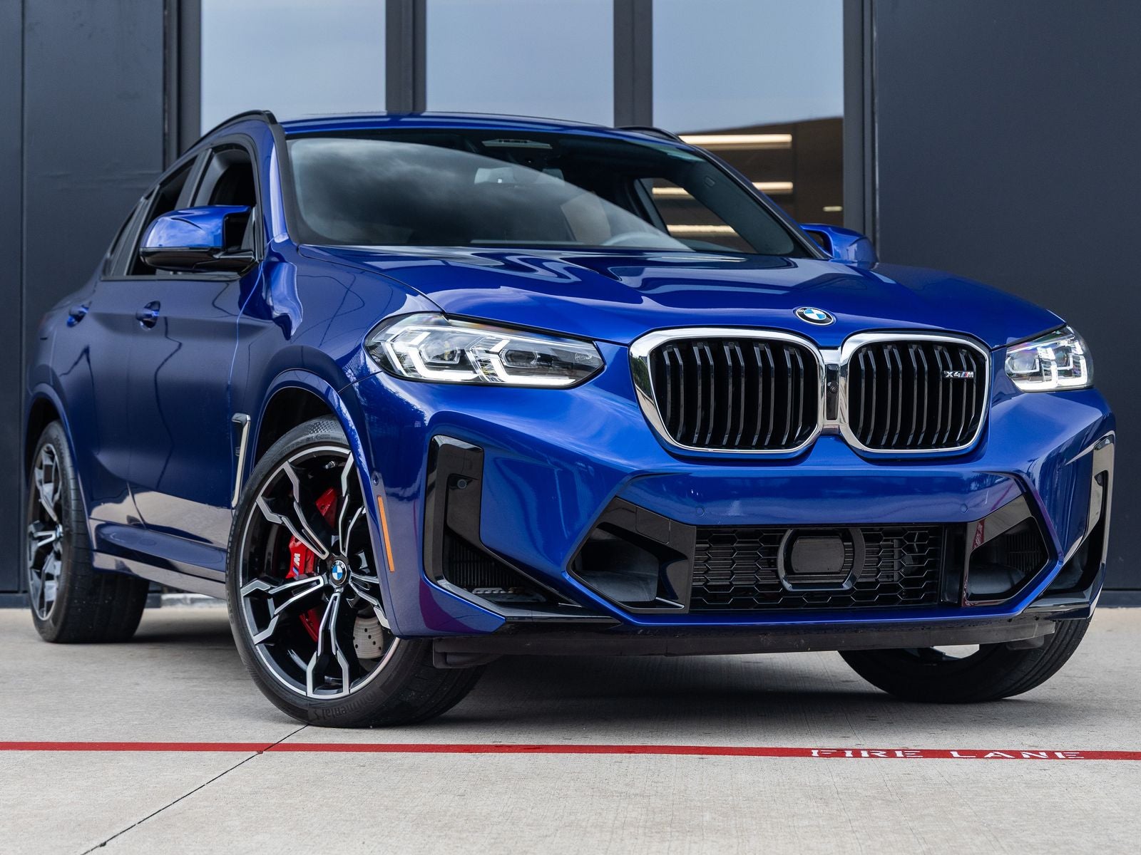 2025 BMW X4 M Base