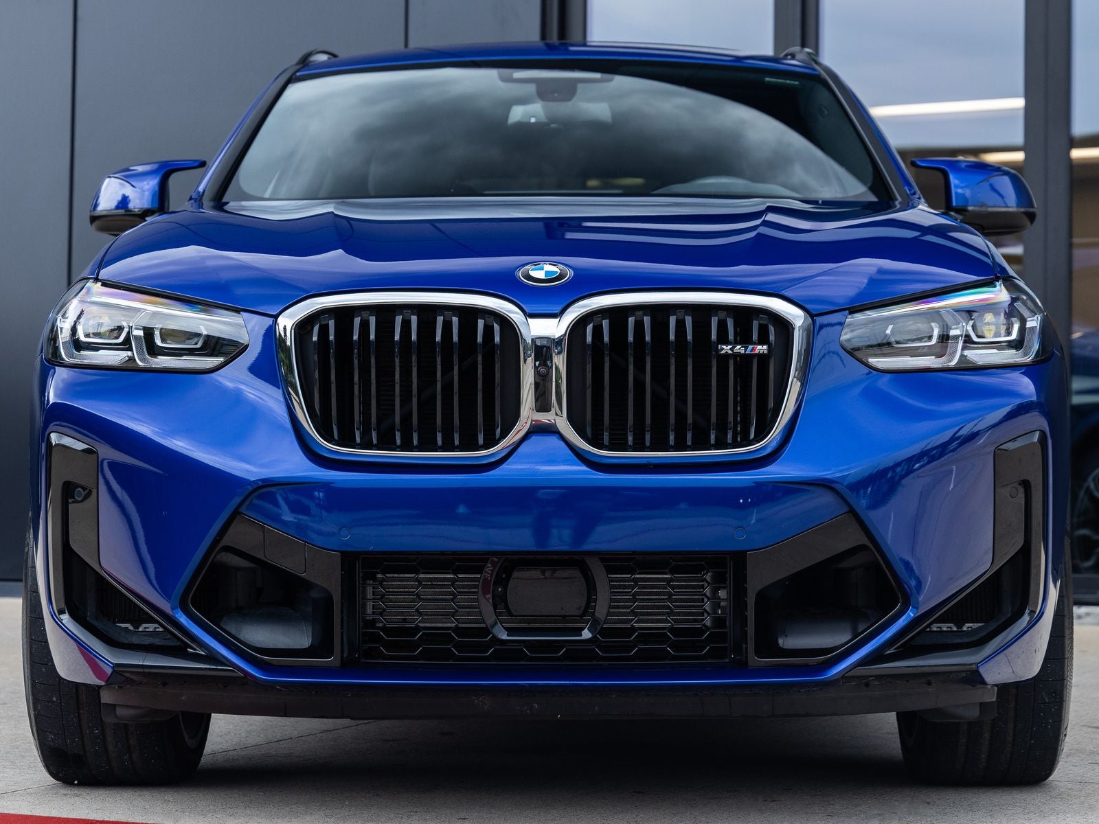 2025 BMW X4 M Base