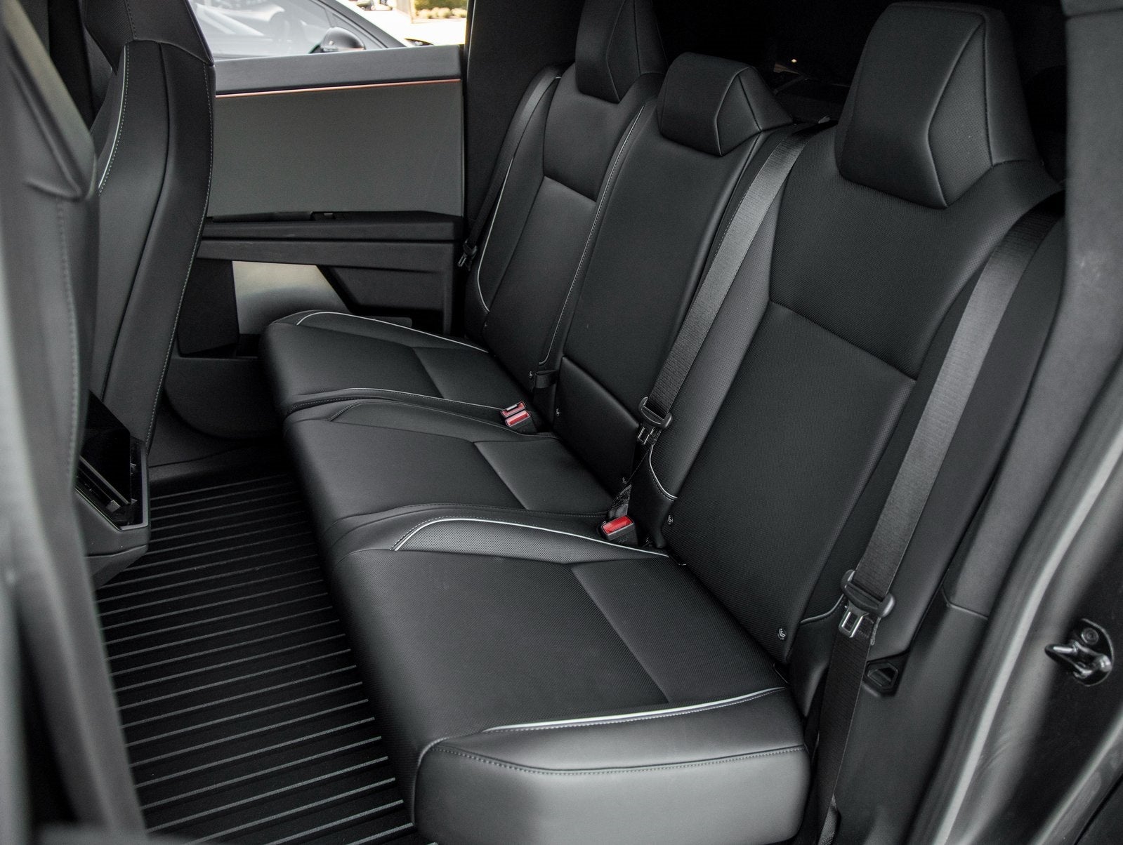 2024 Tesla Cybertruck AWD