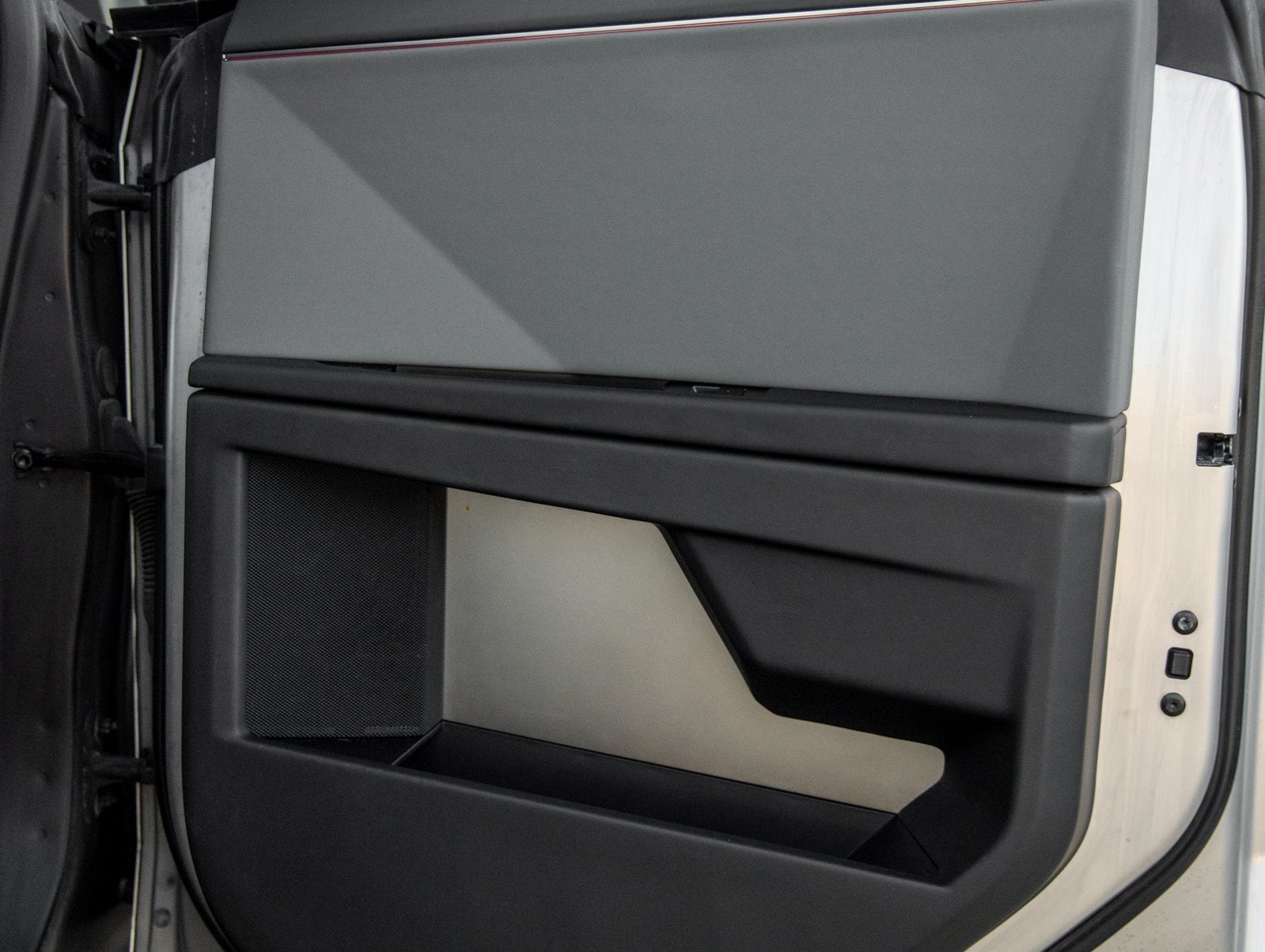 2024 Tesla Cybertruck AWD