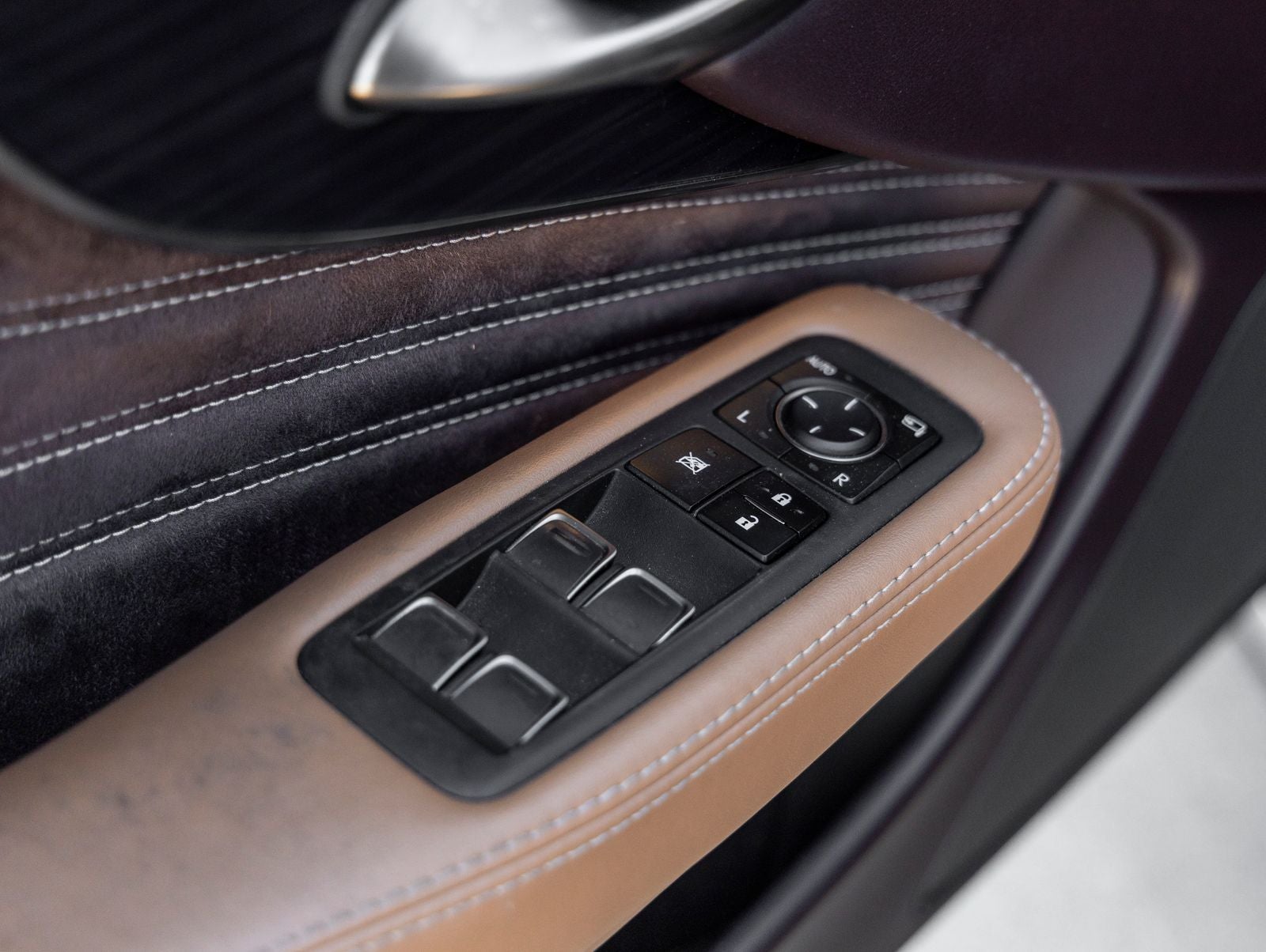 2019 Lexus LS 500 Base