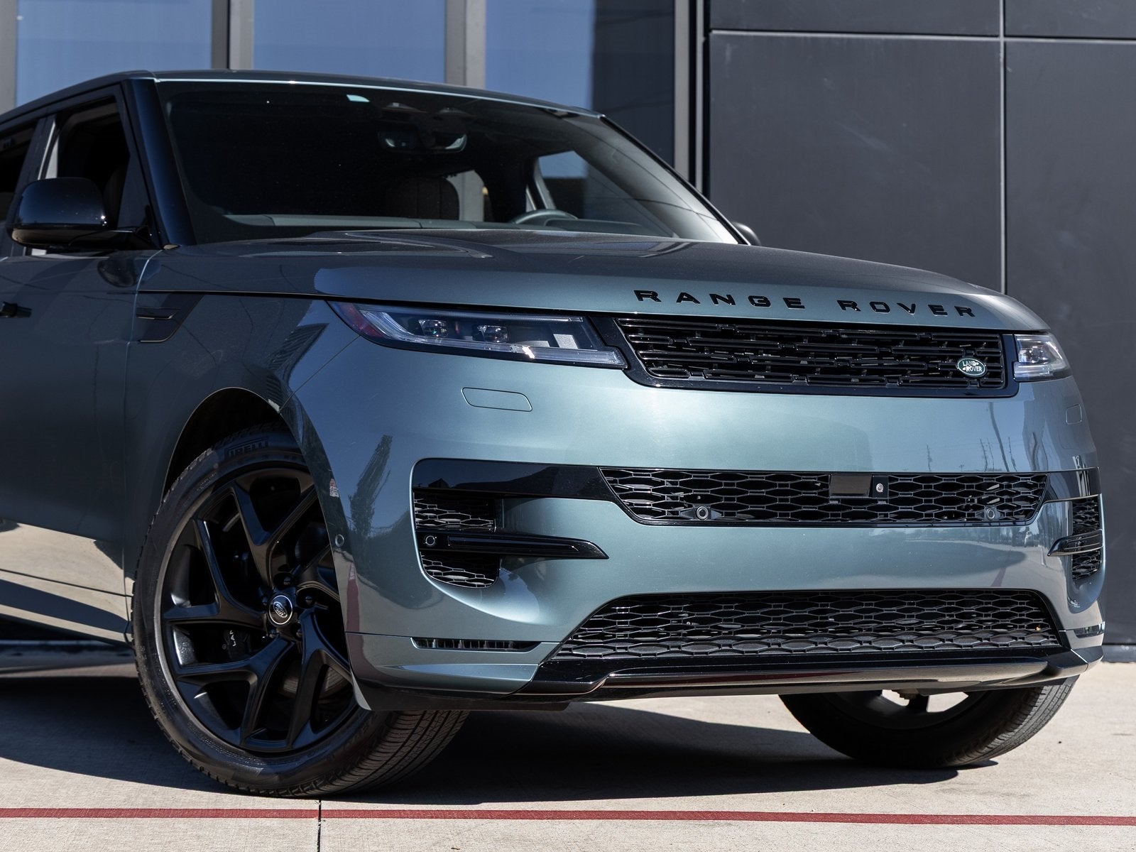 2025 Land Rover Range Rover Sport Dynamic SE
