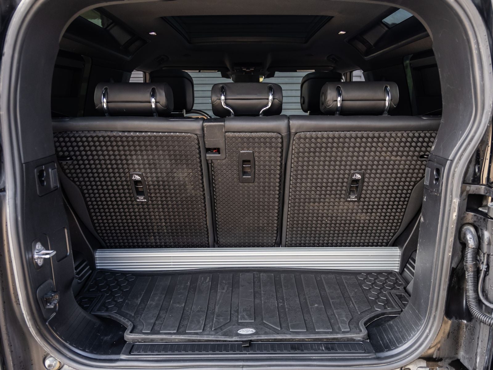 2023 Land Rover Defender 90 X-Dynamic SE