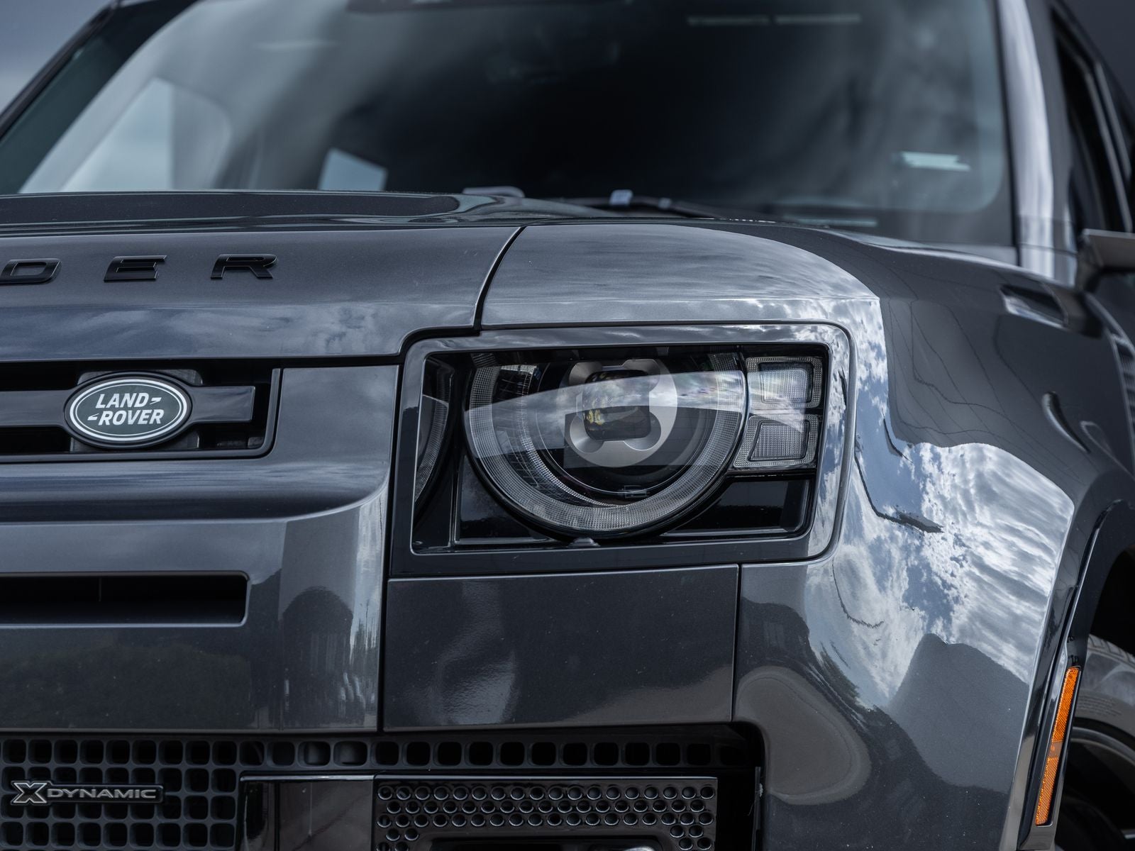 2023 Land Rover Defender 110 X-Dynamic SE