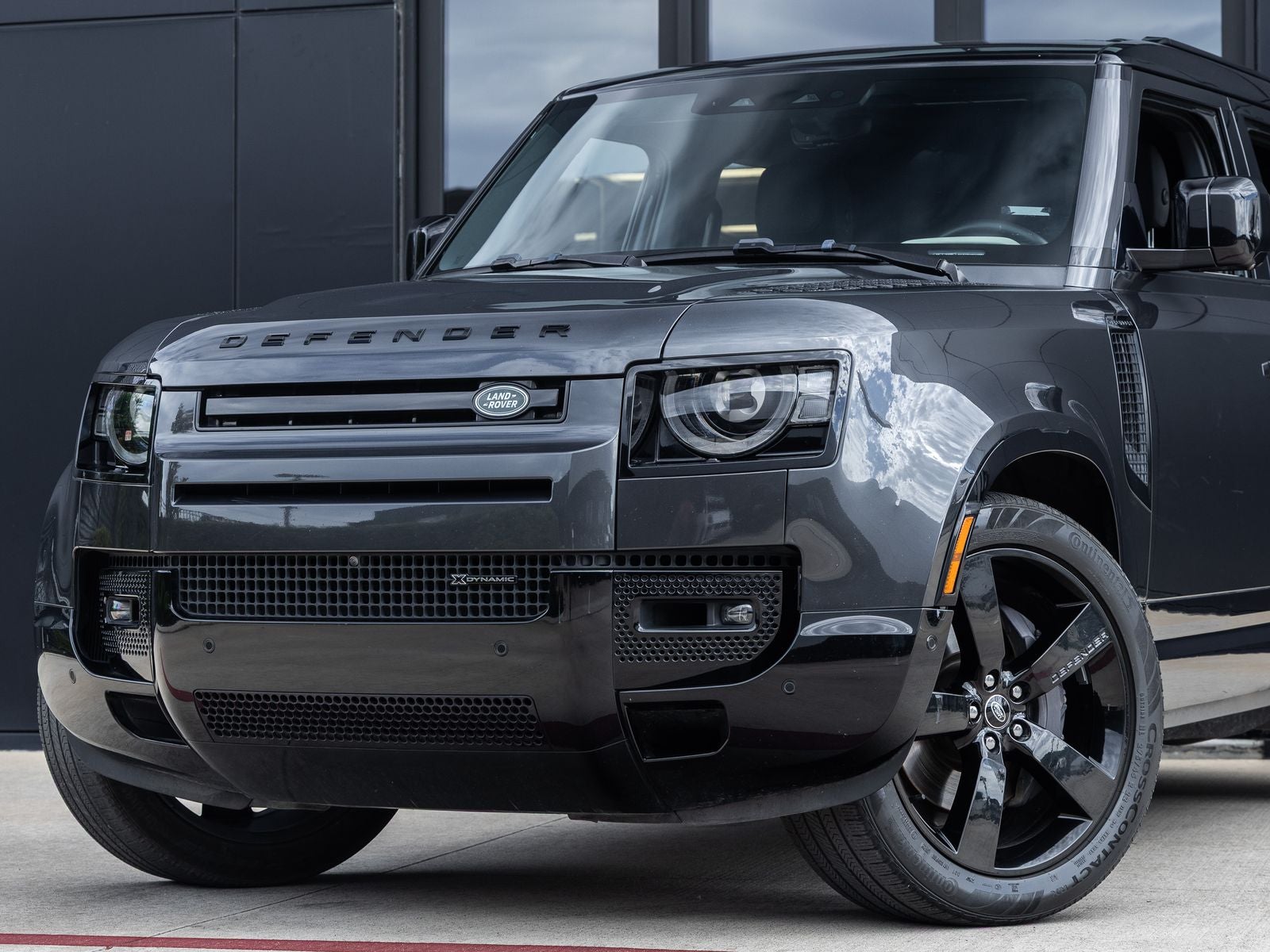 2023 Land Rover Defender 110 X-Dynamic SE
