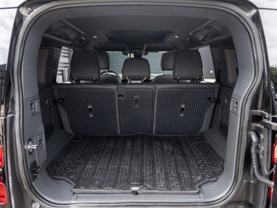 2023 Land Rover Defender 110 X-Dynamic SE