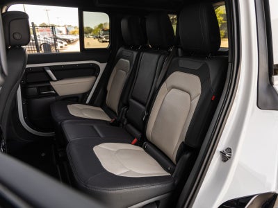 2023 Land Rover Defender 110 X-Dynamic SE