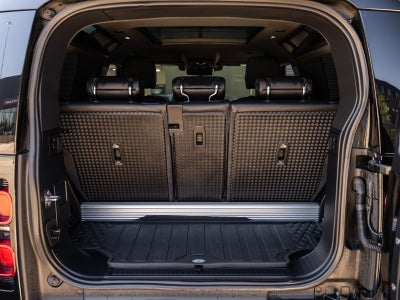 2021 Land Rover Defender 90 X-Dynamic S