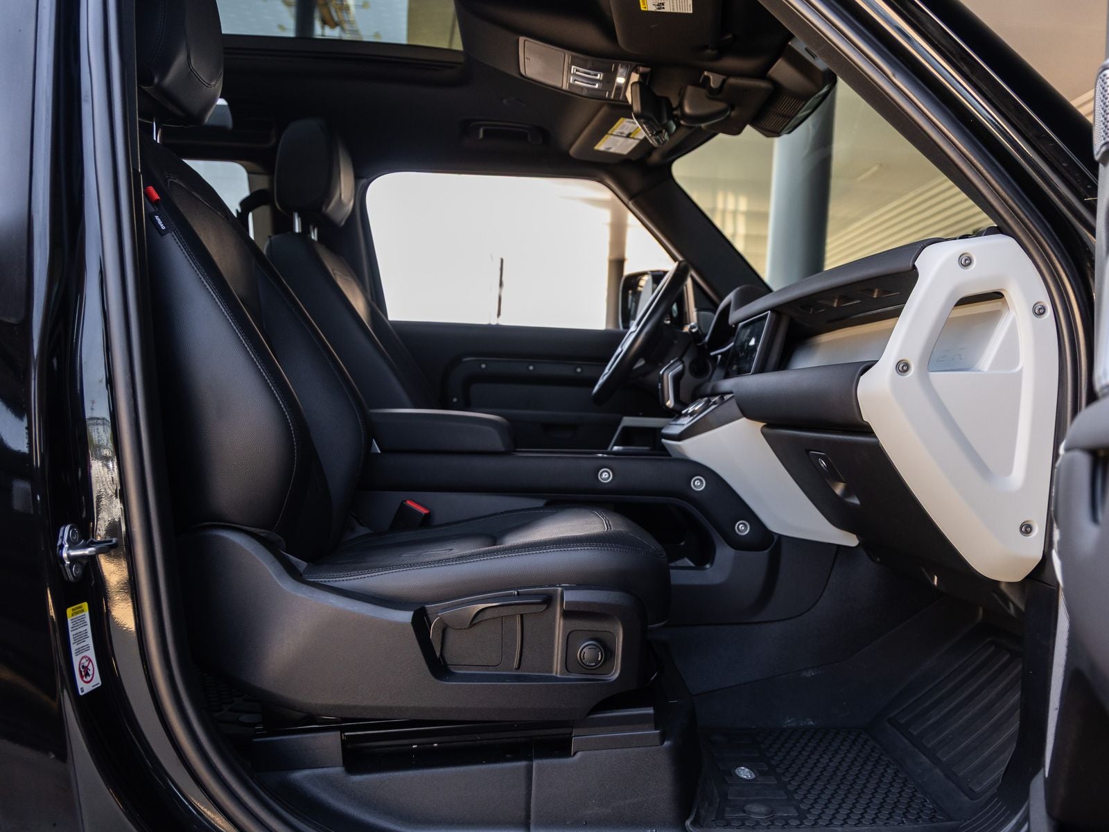 2021 Land Rover Defender 90 X-Dynamic S