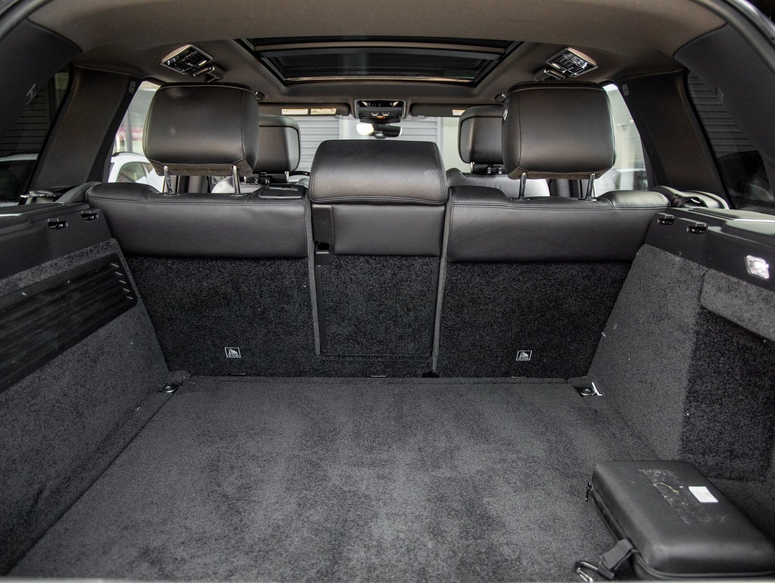 2022 Land Rover Range Rover Westminster